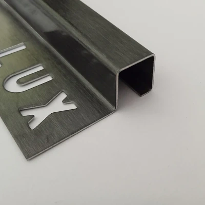 Baghetă pătrată din inox 10 mm - negru periat