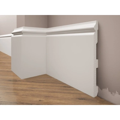 Plintă decorativă albă din DUROTEC 33