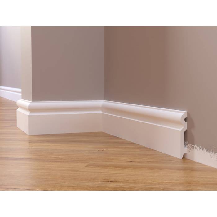 Plintă decorativă albă din DUROTEC 81